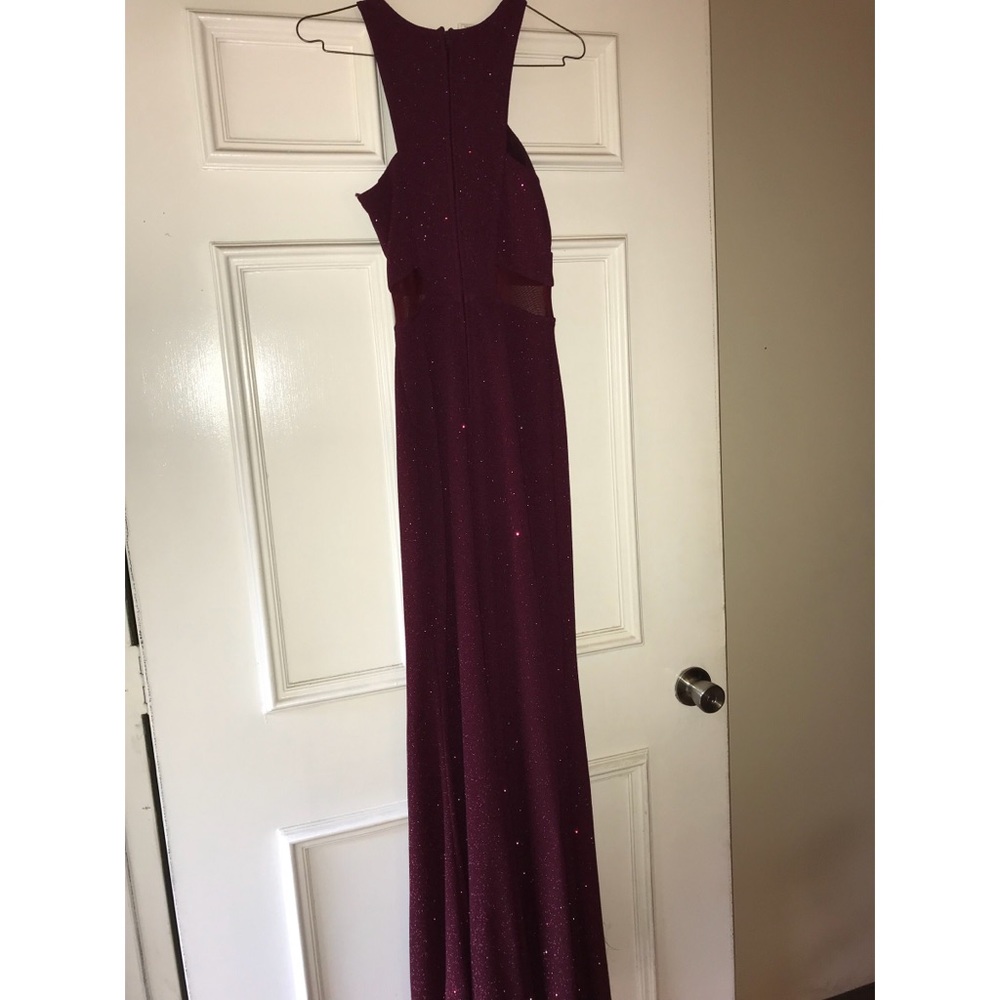 Dress - Picture 3 of 4